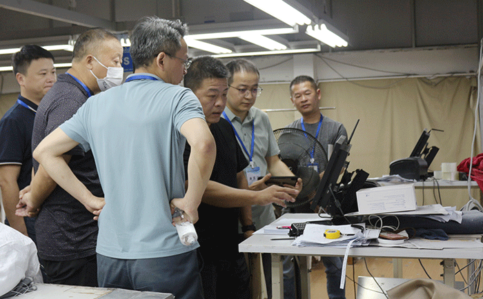 智能制造幫助劉潭服裝數字化轉型