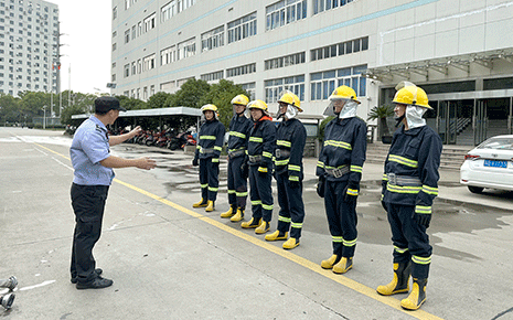 劉潭服裝開(kāi)展消防器材操作技能培訓(xùn)工作 劉潭服裝開(kāi)展消防器材操作技能培訓(xùn)工作