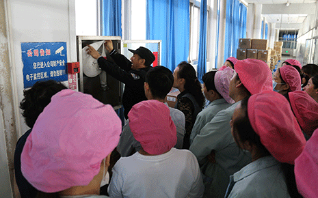 劉潭服裝開展安全教育培訓