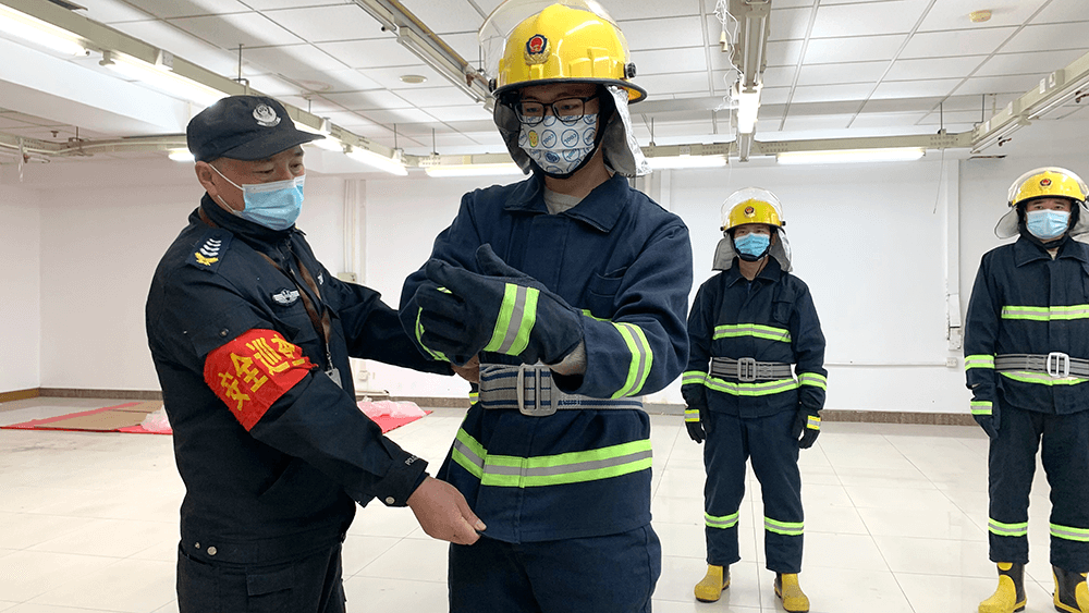 劉潭服裝微型消防站演練