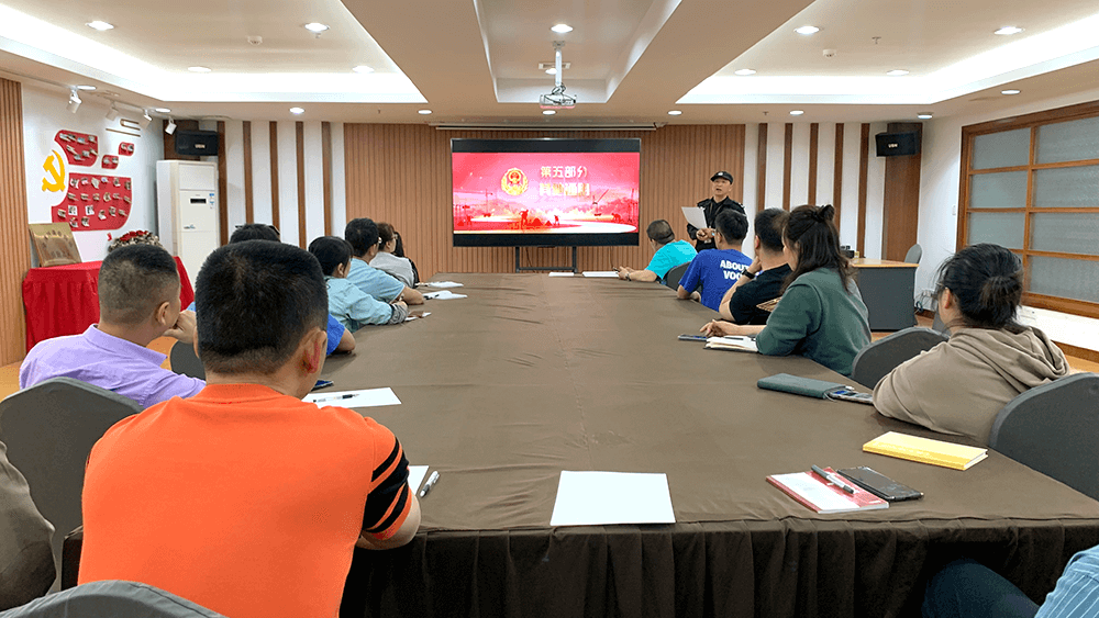 劉潭服裝開展動(dòng)火作業(yè)專題培訓(xùn)