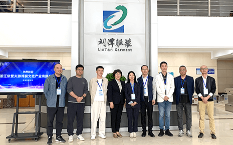 劉潭服裝:聯(lián)合互動聚智慧 攜手共進(jìn)促發(fā)展 劉潭服裝:聯(lián)合互動聚智慧 攜手共進(jìn)促發(fā)展