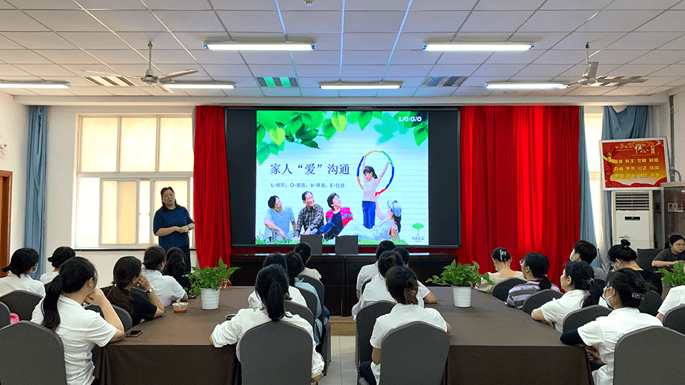 劉潭服裝開展P.A.C.E.項(xiàng)目培訓(xùn)