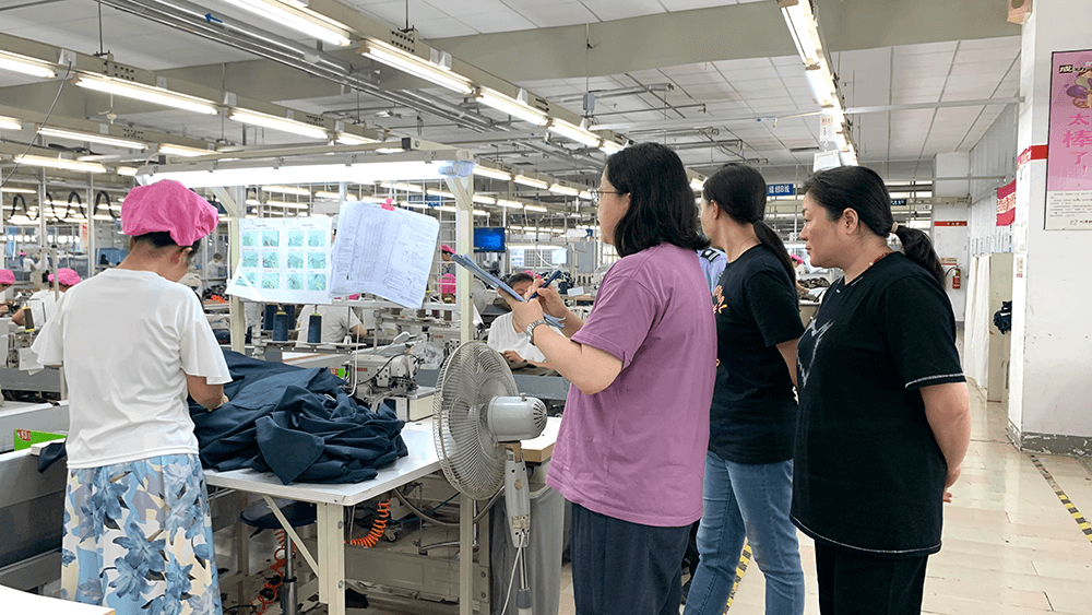 劉潭服裝順利通過(guò)ISO三體系續(xù)證審核