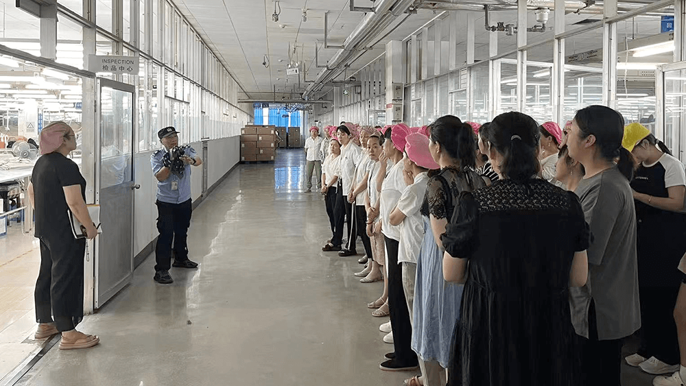 劉潭服裝開(kāi)展特殊工種員工夏季消防安全培訓(xùn)