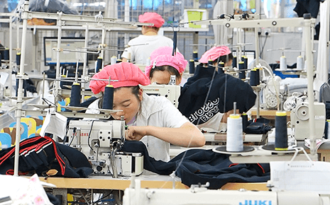 劉潭服裝：扎實(shí)開展安全生產(chǎn)百日攻堅(jiān)行動(dòng)