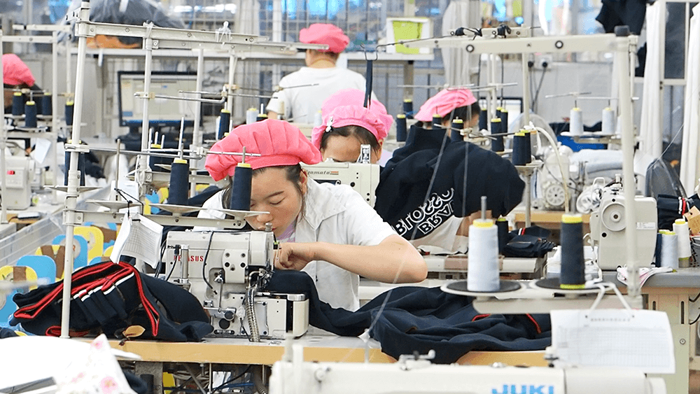 劉潭服裝安全生產(chǎn)百日攻堅(jiān)