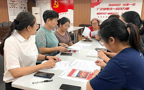 “情暖劉服，為愛一起捐 ”劉潭服裝99公益日愛心倡捐書