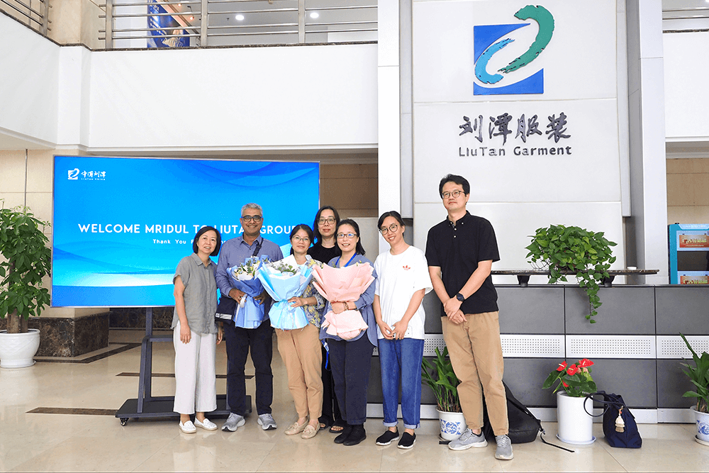 劉潭服裝澳洲重要客戶到我司參觀指導(dǎo)