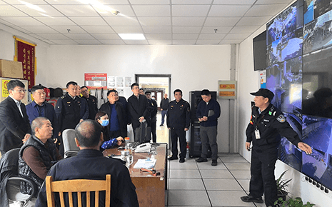 區(qū)領(lǐng)導(dǎo)帶隊(duì)到劉潭服裝開展消防安全專項(xiàng)檢查 區(qū)領(lǐng)導(dǎo)帶隊(duì)到劉潭服裝開展消防安全專項(xiàng)檢查