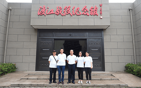 劉潭服裝支部黨員參觀渡江戰(zhàn)役紀念館及徐霞客故居