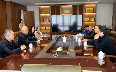 熱烈歡迎監(jiān)利市人大無錫招商考察團到劉潭服裝考察調(diào)研