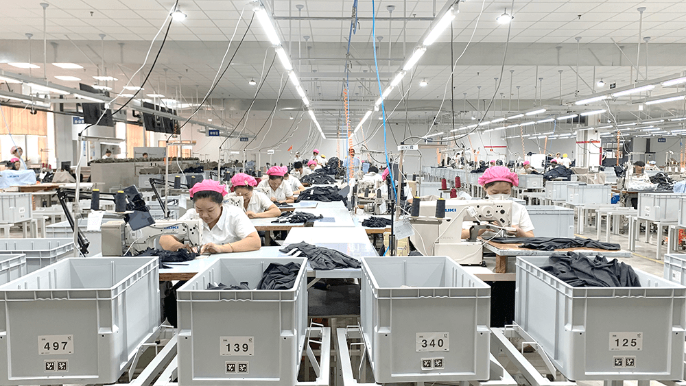 劉潭服裝：黨建聚鏈成勢(shì)，賦能產(chǎn)業(yè)創(chuàng)新發(fā)展