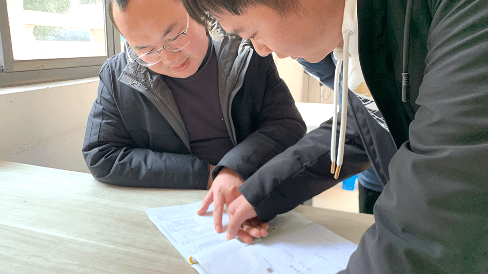 劉潭服裝：體檢回訪暖人心