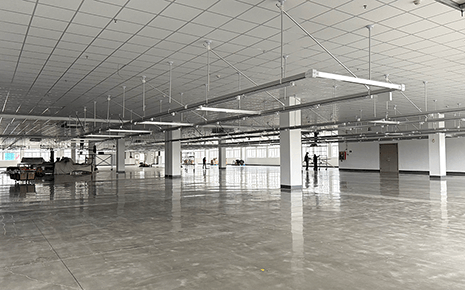 劉潭服裝：車間智能化開拓新潮流