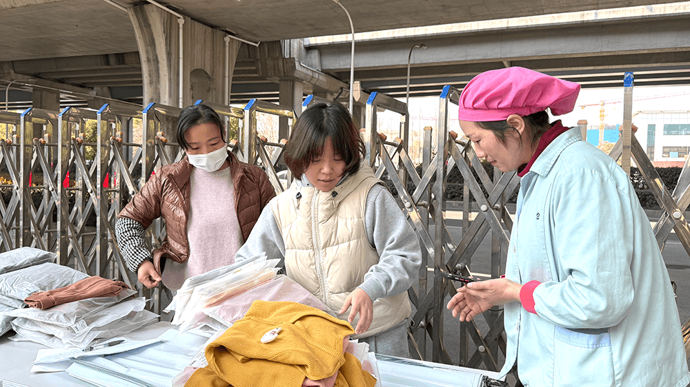 春日童夢盛惠，劉潭服裝溫暖相邀