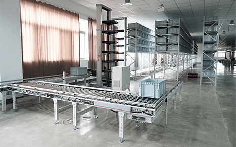 劉潭服裝三樓車(chē)間智能化升級(jí)穩(wěn)步推進(jìn)