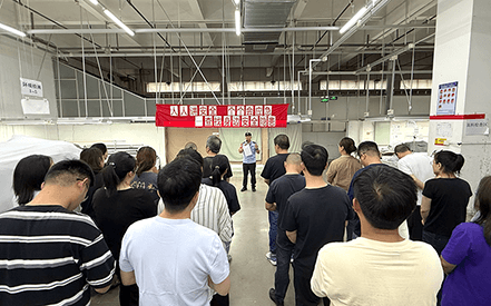 劉潭服裝：安全生產(chǎn)月培訓(xùn)進車間，安全示范保平安