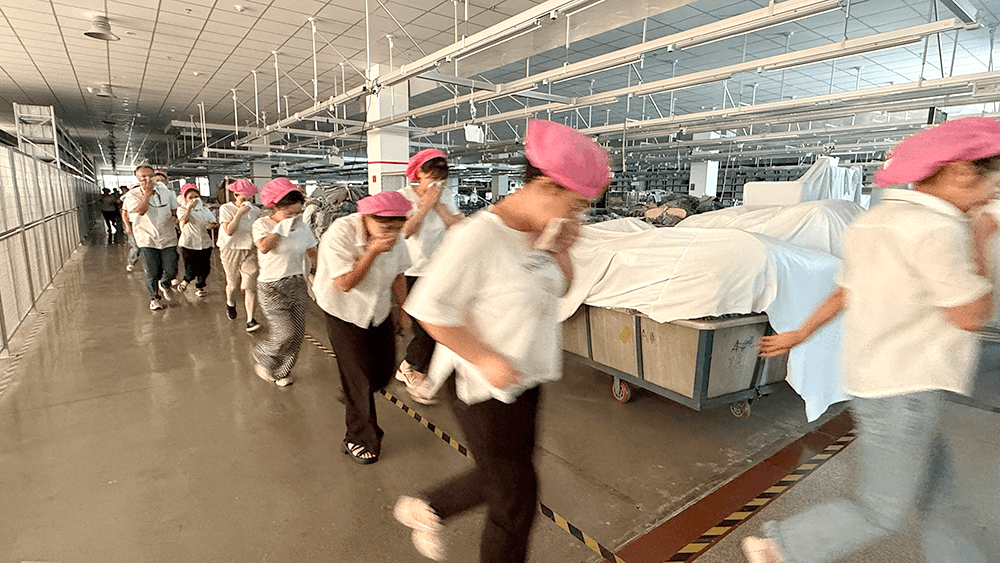 劉潭服裝圓滿完成2025年三季度全園區(qū)應(yīng)急疏散演練