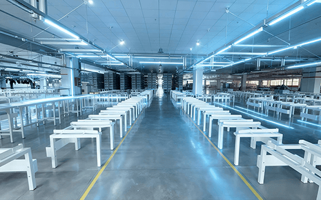 劉潭服裝：4樓車間升級改造，開啟發(fā)展新篇