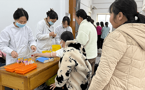 劉潭服裝：關(guān)懷入微，員工健康有“醫(yī)”靠