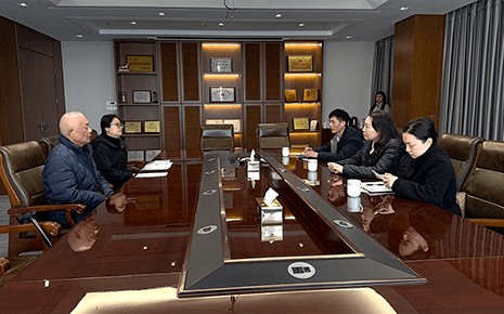 劉潭服裝迎監(jiān)利市考察團(tuán)：共話產(chǎn)業(yè)發(fā)展新機(jī)遇