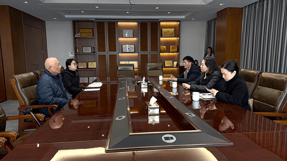 劉潭服裝迎監(jiān)利市考察團(tuán)：共話產(chǎn)業(yè)發(fā)展新機(jī)遇