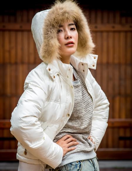 毛領(lǐng)短款棉衣