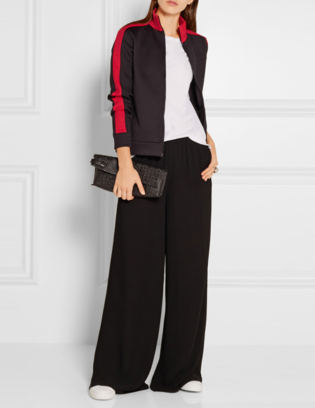 女式運(yùn)動(dòng)休閑套裝