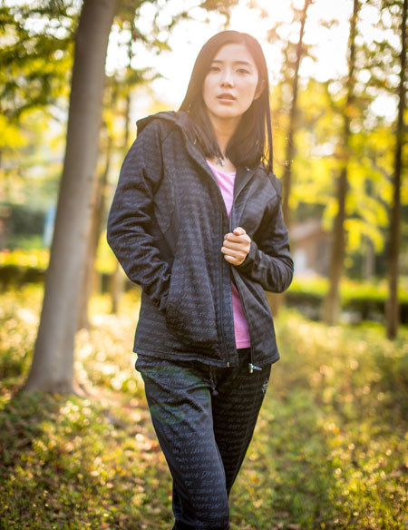 針織運(yùn)動(dòng)套裝