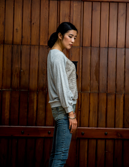 圓領(lǐng)長袖針織服